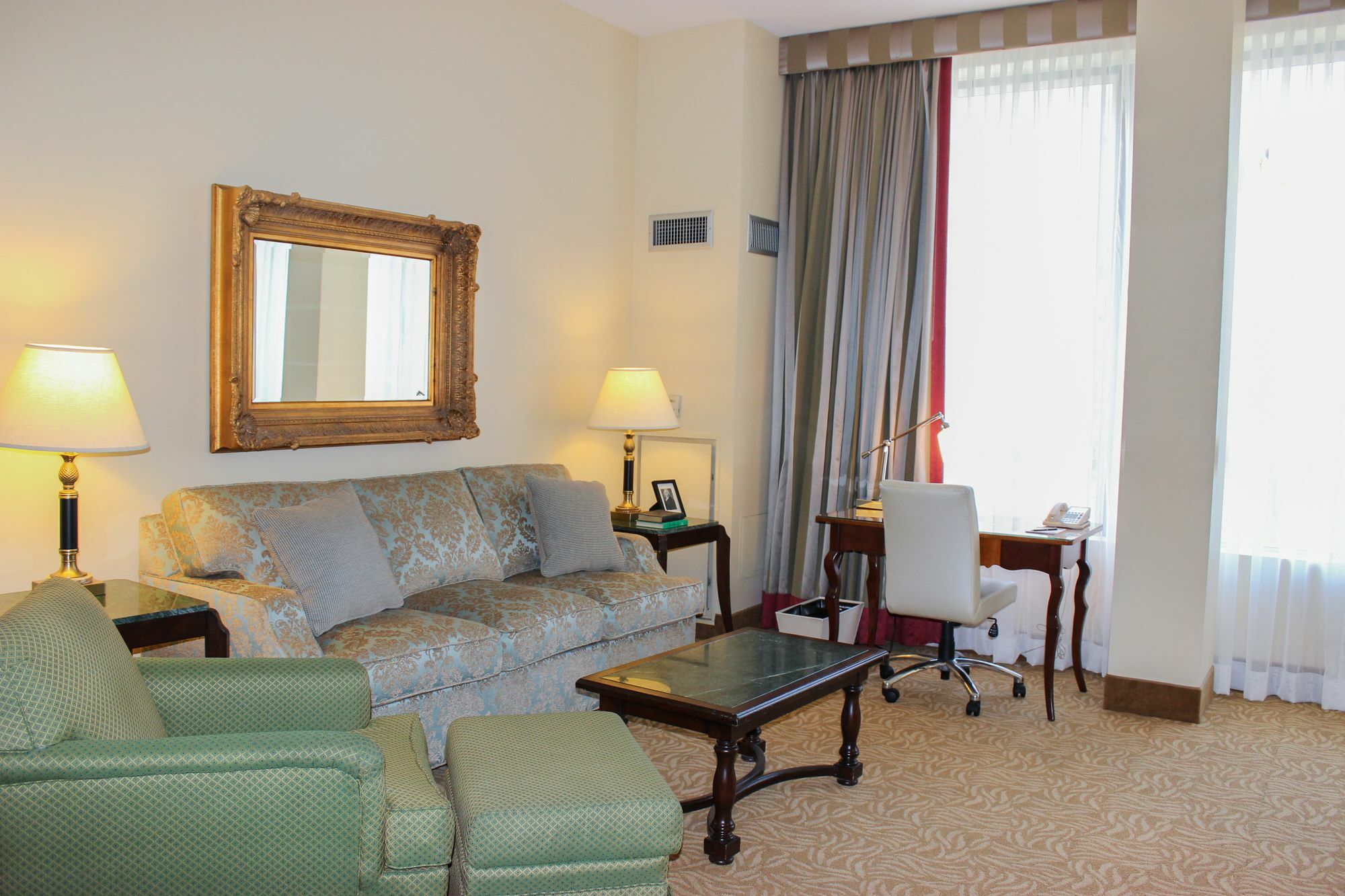 Hotel Провіденс Екстер'єр фото